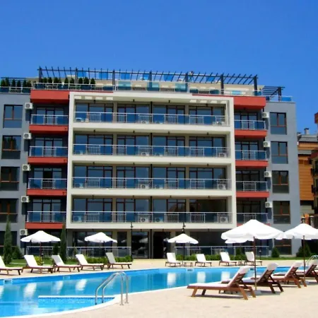 Sunwave Saint Apartment *