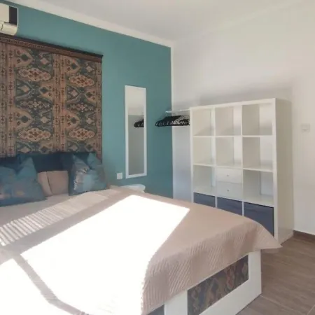 Sunwave Saint Apartment *