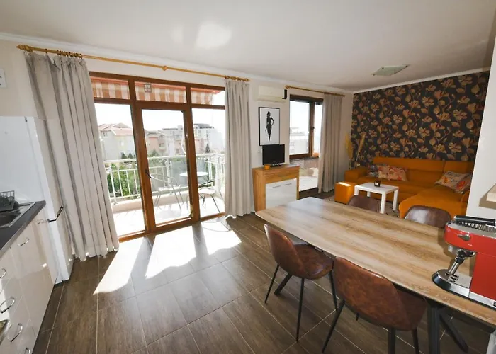 Sunwave Saint Apartman *